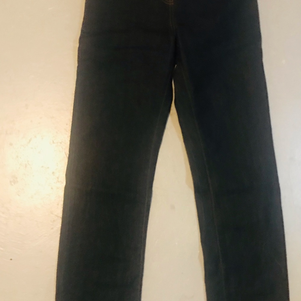 FREE CLOTHES - Picture 4 of 6